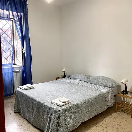 Giordano's House-anagnina Apartment *